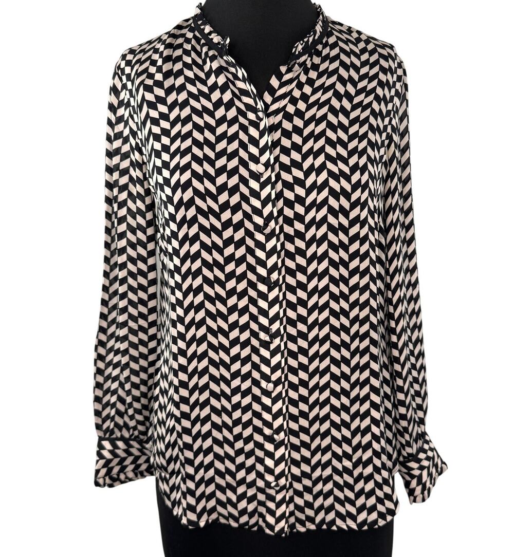 J.Crew Black White Blouse Silk Houndstooth Ruffle Neck Curved Hem Button-Up Sz 4